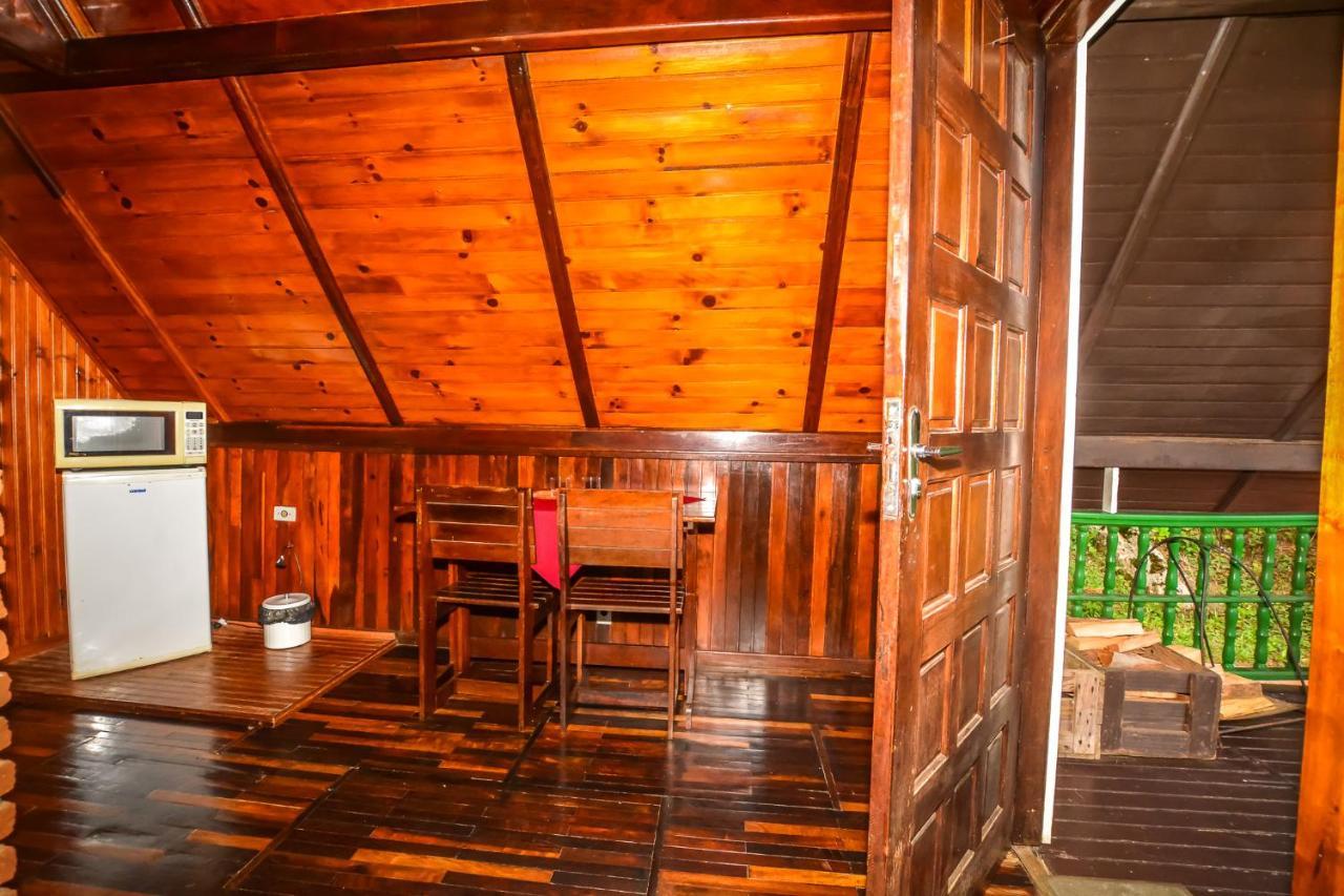 Hotel Fazenda Floresta Negra Монти-Верди Экстерьер фото