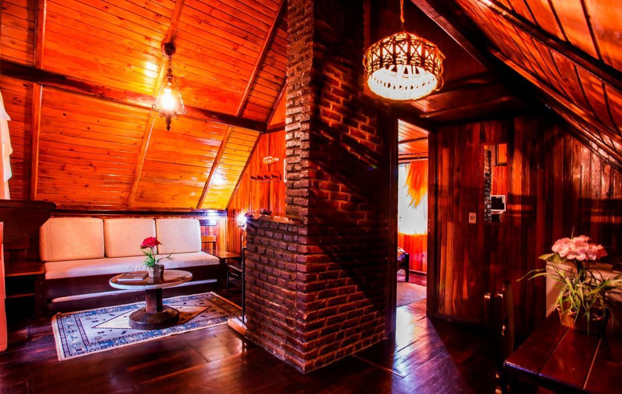 Hotel Fazenda Floresta Negra Монти-Верди Экстерьер фото